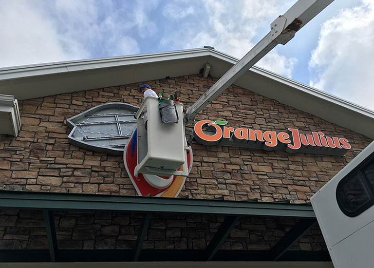 Service & Maintenance